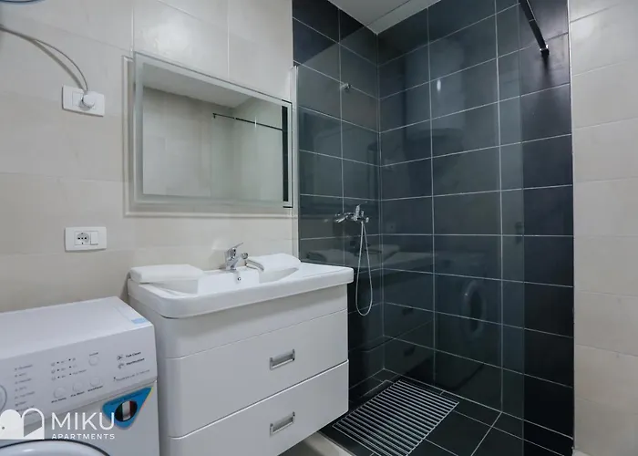 Appartamento Miku - Luxurious 2bedroom At Olympic Tirana