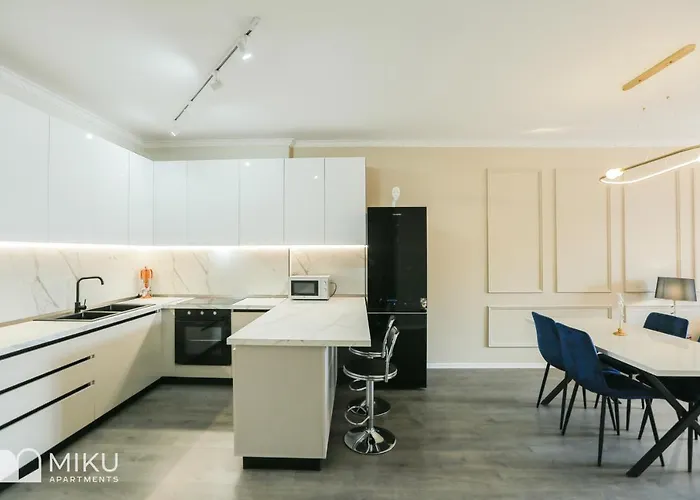 Miku - Luxurious 2bedroom At Olympic * Tirana