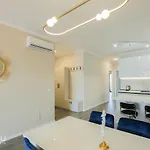 Miku - Luxurious 2bedroom At Olympic Apartamento