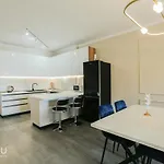 Miku - Luxurious 2bedroom At Olympic *