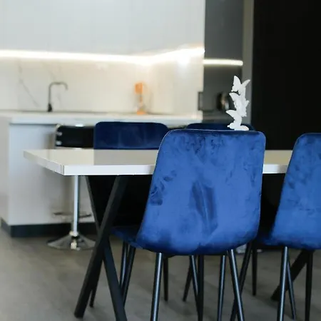 Miku - Luxurious 2bedroom At Olympic * Тирана