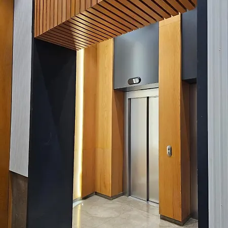 Miku - Luxurious 2bedroom At Olympic Apartman Tirana