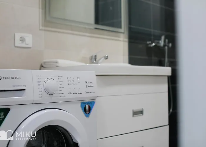 Apartment Miku - Luxurious 2bedroom At Olympic