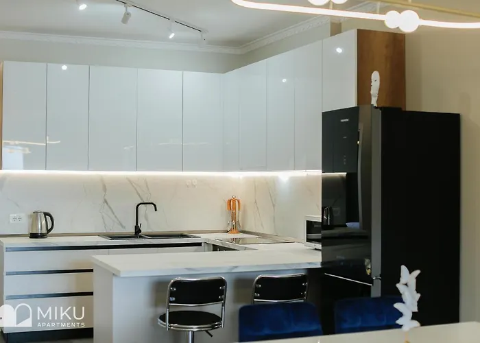 Miku - Luxurious 2bedroom At Olympic Apartment