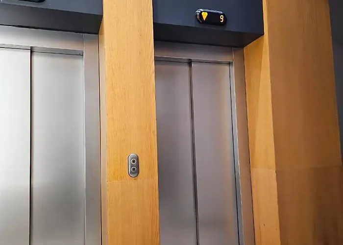 Miku - Luxurious 2bedroom At Olympic Apartment